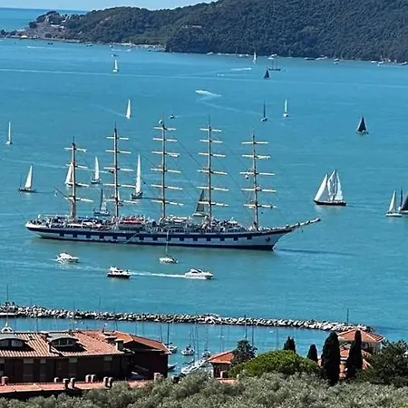 Alojamento de Acomodação e Pequeno-almoço Bellavista Lerici